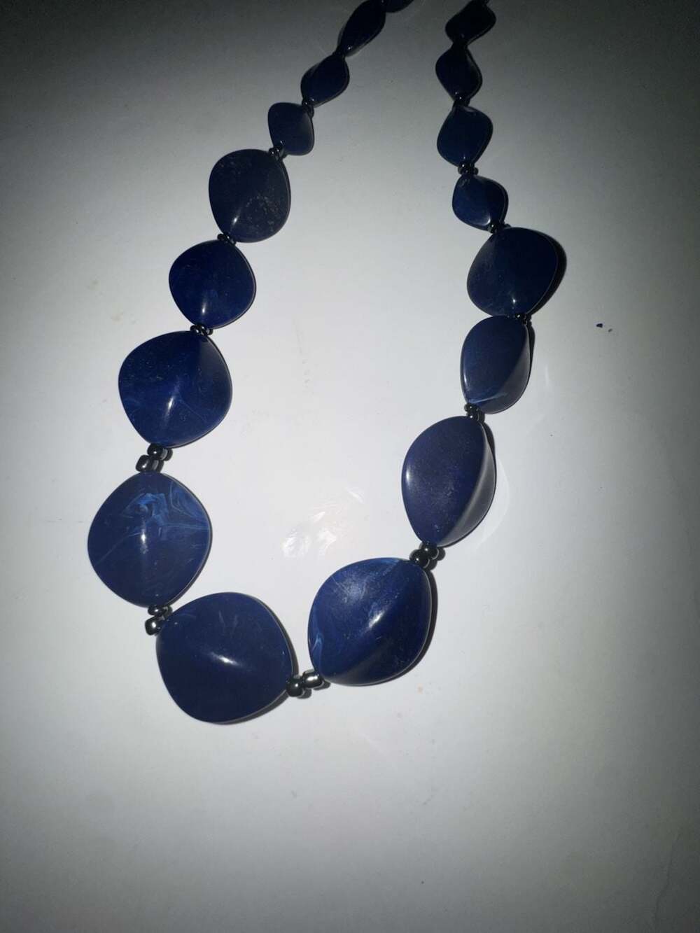Vintage Trifari Navy Blue Lucite Graduated Bead Necklace